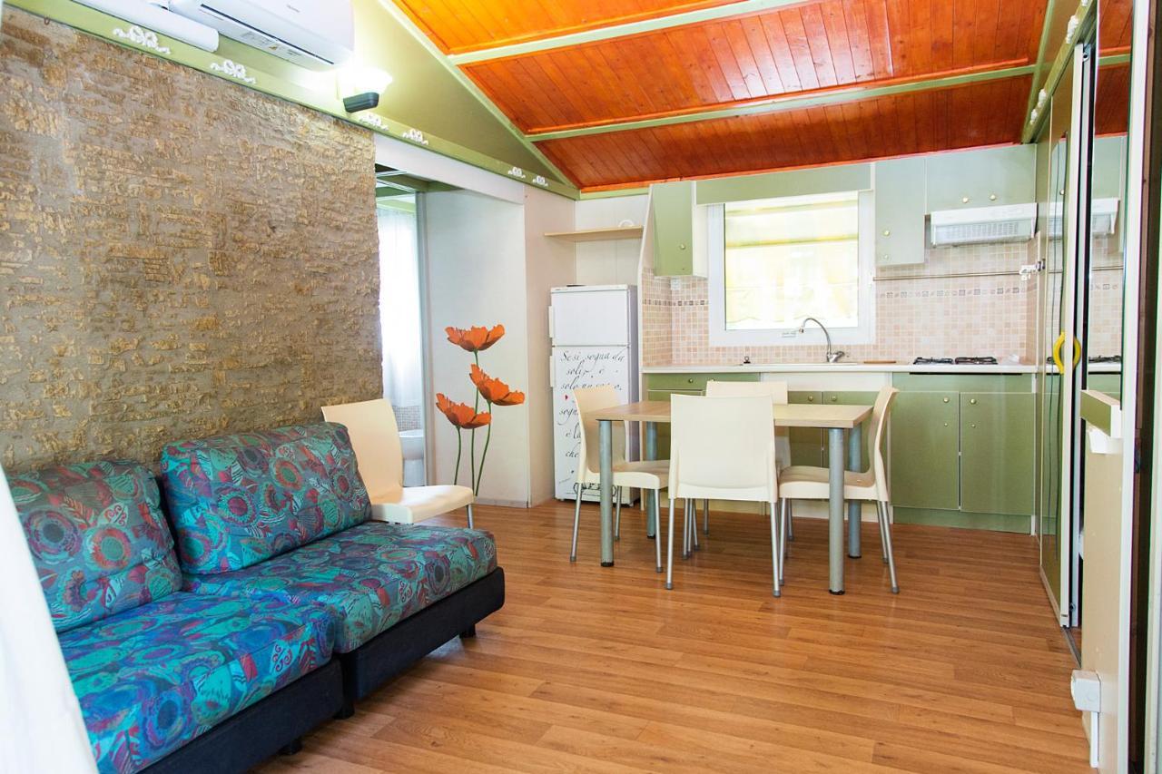 Camping Versilia Mare Hotel Lido di Camaiore Ngoại thất bức ảnh