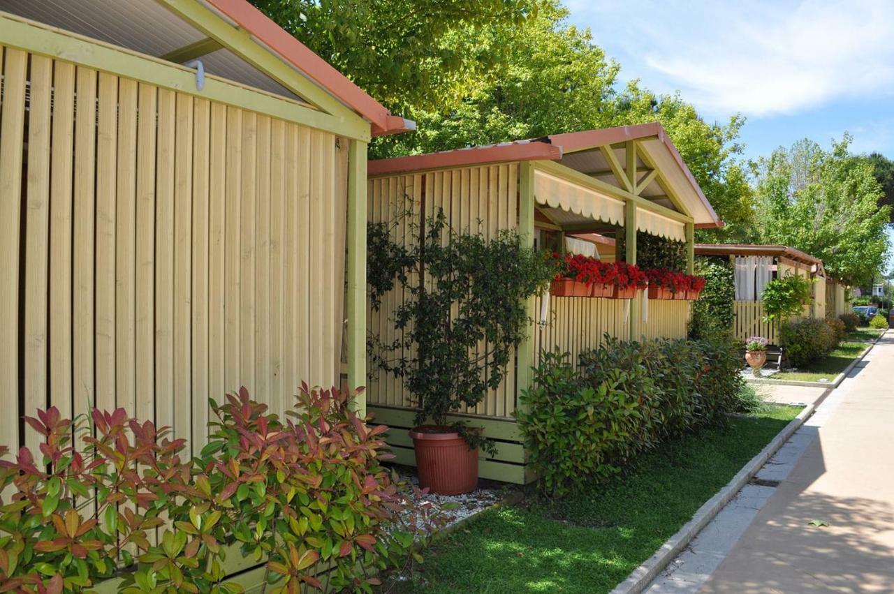 Camping Versilia Mare Hotel Lido di Camaiore Ngoại thất bức ảnh